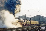 Bei der Ausfahrt des E 805 wurden alle Register gezogen. (03.10.1980) <i>Foto: Joachim Bügel</i>