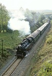 86 001 mit Sonderzug P 23584 aus Nossen im Einschnitt bei Leuben. (05.10.1980) <i>Foto: Joachim Bügel</i>