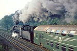 Und noch ein Nachschuss auf den P 3003 mit 01 0501 bei Dornburg (Saale). (09.10.1980) <i>Foto: Joachim Bügel</i>
