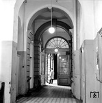 Innenraumansicht des alten Miltenberger Hauptbahnhofs. (01.04.1972) <i>Foto: Johannes Glöckner</i>