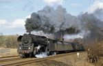 01 534 hat mit D 200 auf dem Weg nach Bebra den Bahnhof Hönebach erreicht. (27.03.1970) <i>Foto: Robin Fell</i>