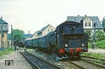 86 1001 rangiert im Bahnhof Crottendorf oberer Bf, dem Endpunkt der Strecke.  (18.06.1982) <i>Foto: Wolfgang Bügel</i>