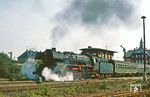 Und los gehts, P 3226 fährt mit 41 1303 aus dem Bahnhof Güsten. (11.08.1982) <i>Foto: Joachim Bügel</i>