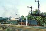 Die Rückfahrt der 41 1132 mit P 6251 (Schönebeck Salzelmen - Aschersleben) erfolgte wieder rückwärts. (12.08.1982) <i>Foto: Joachim Bügel</i>
