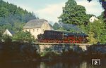Hinter 50 3646 vom Bw Karl-Marx-Stadt (Chemnitz) verbarg sich die am 13.08.1941 beim Bw Adorf (Vogtl) in Dienst gestellte 50 1831. Im Februar 1961 wurde sie im RAW Stendal zur 50 3646 umgebaut. (18.08.1982) <i>Foto: Joachim Bügel</i>