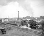 86 1608 vom Bw Aue fährt aus dem Bahnhof Markersbach aus. (09.1976) <i>Foto: Joachim Claus</i>
