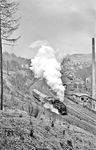 86 1741 dampft mit P 16658 nach Aue aus Annaberg-Buchholz Süd. (22.04.1976) <i>Foto: Joachim Bügel</i>
