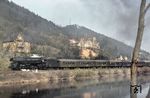 01 0534 mit P 4005 nach Saalfeld am Saaleufer in Uhlstädt.  (18.04.1978) <i>Foto: Peter Schiffer</i>