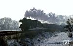 41 1273 mit Ng 66474 im winterlichen Saaletal bei Kahla (Thür). (18.02.1983) <i>Foto: Wolfgang Bügel</i>
