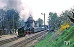 50 1002 verlässt mit P 15768 nach Riesa den Bahnhof Lommatzsch. (23.04.1983) <i>Foto: Wolfgang Bügel</i>