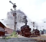 Ausfahrt des Personenzuges nach Blauenthal mit 86 1725 in Aue/Sa. (13.08.1976) <i>Foto: Johannes Glöckner</i>