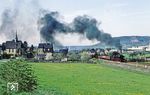 41 1182 räuchert hinter Göschwitz durch das Saaletal. (25.04.1983) <i>Foto: Wolfgang Bügel</i>