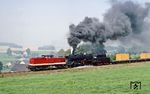 DR 110 677 mit 50 3671 vor Ng 66333 zwischen Hüttelsgrün und Lichtentanne. (29.08.1983) <i>Foto: Wolfgang Bügel</i>