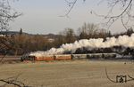 498.04 der ÖGEG auf der Steyrtalbahn mit einem Sonderzug Richtung Grünburg kurz vor der Haltestelle Rosenegg. (04.12.2016) <i>Foto: Stefan Jurasovits   </i>