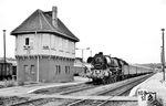 03 0090 trifft mit D 514 (Berlin - Stralsund) in Prenzlau ein. (11.09.1978) <i>Foto: Joachim Bügel</i>