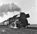58 3010, am 20.12.1958 aus der elsaß-lothringischen 5655 (Baujahr 1919) im RAW Zwickau rekonstruiert, mit einem Güterzug auf der Strecke Leipzig - Geithain - Karl-Marx-Stadt bei Hopfgarten/Sachsen. (19.03.1966) <i>Foto: Joachim Claus</i>
