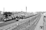 03 0058 mit D 1713 (Binz - Stralsund - Pasewalk - Berlin-Lichtenberg - Leipzig) an der Brücke Feldstraße in Höhe des Bw Stralsund. (15.09.1978) <i>Foto: Joachim Bügel</i>