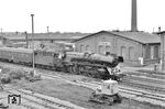 In Höhe des Bw Stralsund hat 03 0046 mit D 510 aus Berlin fast den Hauptbahnhof erreicht. (15.09.1978) <i>Foto: Joachim Bügel</i>