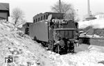 Im Bw Berlin-Lichtenberg stand der noch bekohlte Tender der 01 2065 vom Bw Berlin-Ostbahnhof. Warum er von der Lok getrennt wurde, ist nicht bekannt. 01 2065 selbst war noch bis 1981 im Einsatz. (28.02.1979) <i>Foto: Johannes Glöckner</i>