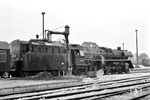 03 0010 beim Wasserhalt vor dem "Saßnitz-Express" D 319 (Malmö – Berlin) im Bahnhof Neubrandenburg. (02.03.1979) <i>Foto: Wolfgang Bügel</i>