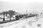 03 0010 fährt mit D 814 nach Stralsund durch den Bahnhof Cammin (Meckl) zwischen Neustrelitz und Neubrandenburg.  (02.03.1979) <i>Foto: Wolfgang Bügel</i>