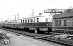 182 001 (ex SVT 137 273) fährt als Sonderzug durch den Bahnhof Meißen. (17.06.1978) <i>Foto: Joachim Claus</i>