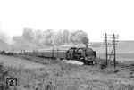 62 015 mit einem Sonderzug auf der Rampe von Sangerhausen nach Blankenheim Trennungsbahnhof.  (15.09.1979) <i>Foto: Wolfgang Bügel</i>