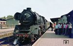 03 2205 ist soeben mit E 543 aus Stendal in Berlin-Schöneweide eingetroffen. (15.08.1976) <i>Foto: Joachim Bügel</i>