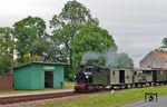 Der historische Nachbauzug mit dem Neuaufbau einer Lokomotive der Baureihe I K in Nebitzschen. (09.09.2017) <i>Foto: Andreas Höfig</i>