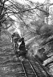 91 1940 und 91 1941 unterwegs auf dem Verbindungsgleis vom Stadthafen Rostock zum Hauptbahnhof. (04.1938) <i>Foto: Karl Eschenburg</i>