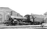 36 006 präsentiert sich am Lokschuppen in Neuß in der fotogenen Position "lws" - links wenig schräg. Erst im Oktober 1934 wurde sie ausgemustert. (11.01.1931) <i>Foto: DLA Darmstadt (Bellingrodt)</i>