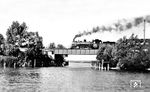 37 084, eine preußische P 6, überquert den Drewenzsee bei Osterode (Ostpr) auf dem Weg nach Königsberg (Pr).  (1930) <i>Foto: RVM</i>