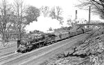03 242 vom Bw Osnabrück Hbf mit zeitgenössischer Parole vor D 94 (Altona – Köln) in Wuppertal-Barmen. Die propagandistische Beschriftung soll auf die Volksabstimmung am 10. April 1938 (dem Aufnahmetag des Fotos!) einstimmen, wo die Machthaber des Dritten Reichs nachträglich den "Anschluss" Österreichs absegnen lassen wollten.  (10.04.1938) <i>Foto: RVM-Filmstelle Berlin (Bellingrodt)</i>