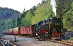 99 7244 mit P 14417 nach Nordhausen in Eisfelder Talmühle. (19.05.1985) <i>Foto: Wolfgang Bügel</i>