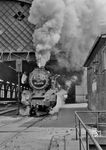 Am Bahnsteig 17 verlässt die Görlitzer 03 2214-9 (03 214) mit P 3807 nach Görlitz die Nordhalle des Dresdener Hauptbahnhofs.  (16.08.1971) <i>Foto: Gerhard Moll</i>
