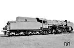 Die fabrikneue 03 278 im grauen Fotografieranstrich bei den Lokomotiv-Werken Borsig in Hennigsdorf/Kr Osthavelland. Die Lok wurde am 21. Juni 1937 dem RAW Braunschweig zur Abnahme zugeführt, ab 04.07.1937 dem Bw Karlshorst zugeteilt und am 9. November 1982 beim Bw Görlitz ausgemustert. Der Nietentender entspricht der Bauart 2'2' T 32.  (06.1937) <i>Foto: Werkfoto</i>