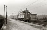 204 003 mit dem P 8210 (Leipzig – Dessau) bei der Ankunft in Dessau Süd. (02.03.1974) <i>Foto: Hans-Joachim Simon (Archiv Ludger Kenning)</i>