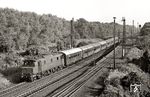 204 007 mit P 3253 (Magdeburg – Dessau) beim Dessauer Güterbahnhof. (09.08.1975) <i>Foto: Hans-Joachim Simon (Archiv Ludger Kenning)</i>