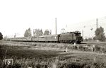 204 015 mit P 3255 (Magdeburg – Dessau – Leipzig) kurz hinter Delitzsch. (17.09.1975) <i>Foto: Hans-Joachim Simon (Archiv Ludger Kenning)</i>