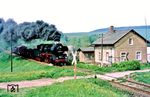Südlich von St. Egidien kommt 50 3666 mit Ng 65323 angekachelt. (17.05.1986) <i>Foto: Wolfgang Bügel</i>