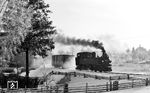 99 1568 im winterlichen Erzgebirge von Schönheide. (02.1976) <i>Foto: Burkhard Wollny</i>