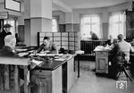 Blick in die Güterkasse der Güterabfertigung Bremen Neustadt. (1932) <i>Foto: RVM</i>