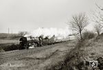 01 1511 mit dem D 370 "Pannonia-Express" aus Sofia bei Großenhain auf der Fahrt nach Berlin.  (21.03.1975) <i>Foto: Hans-Joachim Simon (Archiv Ludger Kenning)</i>