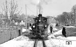 Rangierarbeiten mit 99 1568 in Schönheide. (02.1976) <i>Foto: Burkhard Wollny</i>