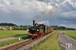 99 633 mit GmP 912 (Ochsenhausen - Maselheim) bei Goppertshofen. (24.05.2018) <i>Foto: Zeno Pillmann</i>