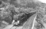 62 002 (Bw Lennep) mit P 535 nach Düsseldorf in Höhe der Blockstelle Kastenberg auf dem Weg von Wuppertal-Oberbarmen nach Ronsdorf. (1931) <i>Foto: DLA Darmstadt (Bellingrodt)</i>