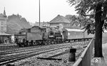 58 1800 fährt mit einem Personenzug aus Johanngeorgenstadt in Schwarzenberg ein. (07.1976) <i>Foto: Burkhard Wollny</i>