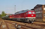 232 601 mit 110 101 der Wedler Franz Logistik GmbH (Potsdam) im Sächsischen Eisenbahn-Museum Chemnitz-Hilbersdorf.  (19.08.2018) <i>Foto: Andreas Höfig</i>