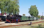 99 574 beim traditionellen Bahnhofsfest der Döllnitzbahn, die im Volksmund liebevoll auch "Wilder Robert" genannt wird, im Bahnhof Mügeln. (08.09.2018) <i>Foto: Andreas Höfig</i>