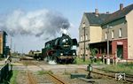 50 3666 fährt mit Gag 56355 durch Langenleuba-Oberhain zwischen Narsdorf und Penig. (25.09.1986) <i>Foto: Wolfgang Bügel</i>